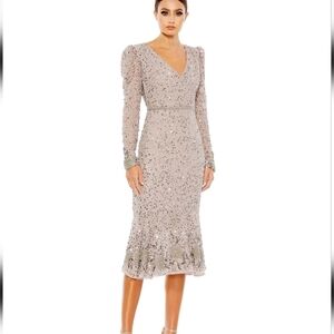 Mac Duggal 10740 Sequin Gown with Embellished Hemline and Belt NWT 16 smo…